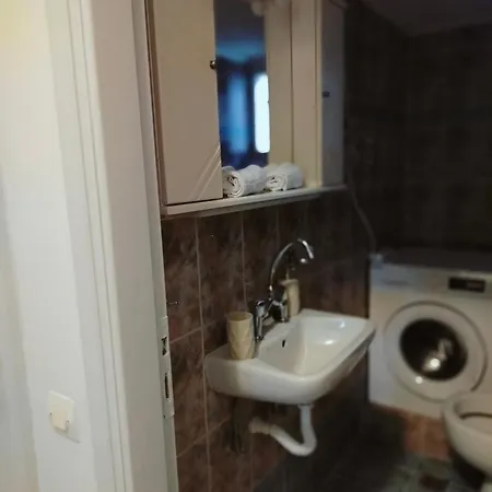 Captain's House *